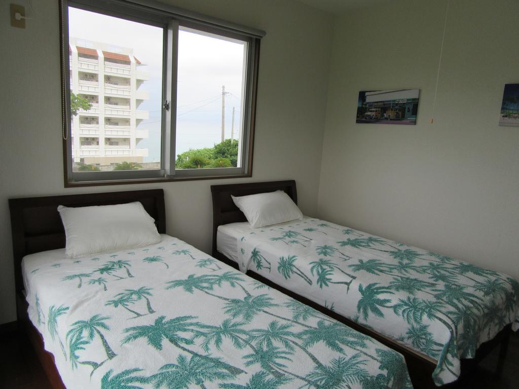 Guest House Diamond Yomitan Exterior foto
